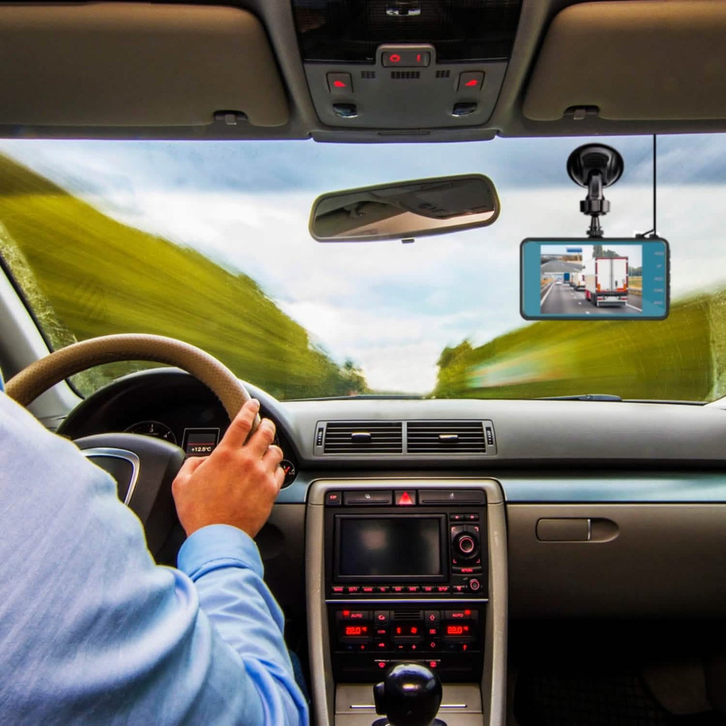 720P Dual Dash Car Camera Recorder with Motion Detection Light