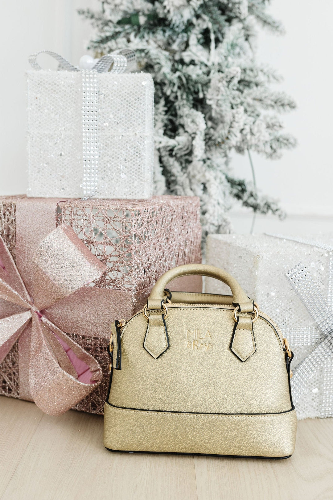Gold Metallic Girl&