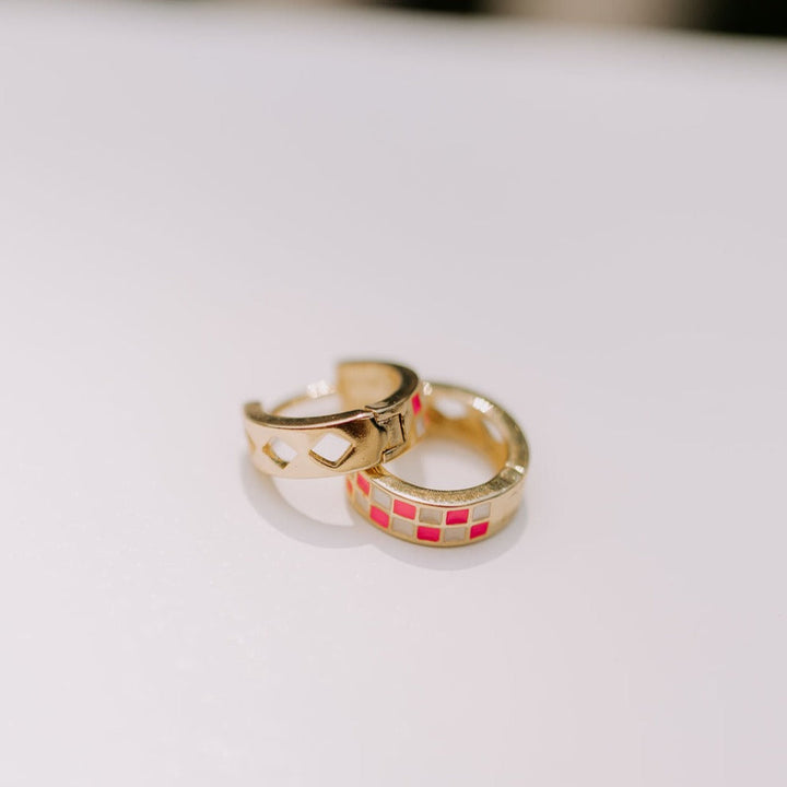 Pink &amp; White Checkered Hoops