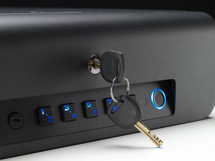 BoostedSafe Elite: Fingerprint, Key &amp; Digital Combo